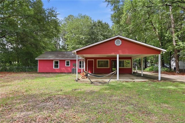 5499 Landview Place, Hope Mills, NC 28348