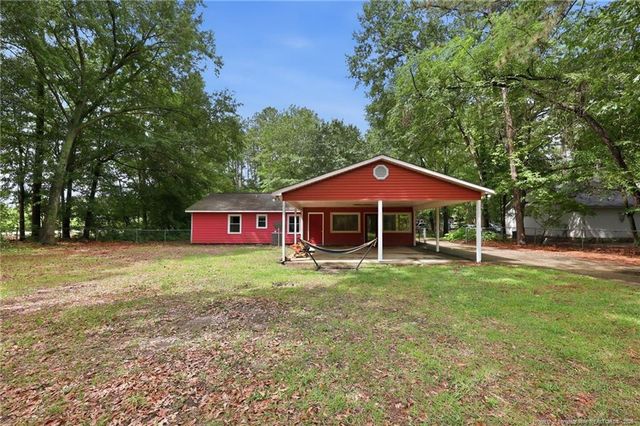 5499 Landview Place, Hope Mills, NC 28348