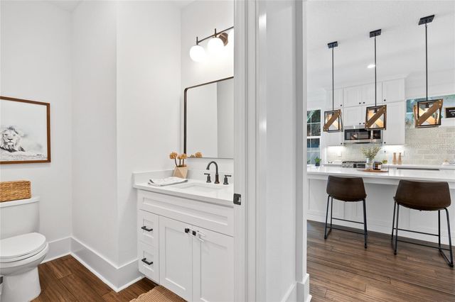 911 W ADALEE STREET, Tampa, FL 33603