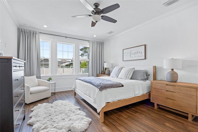 911 W ADALEE STREET, Tampa, FL 33603