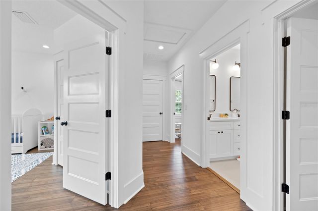 911 W ADALEE STREET, Tampa, FL 33603