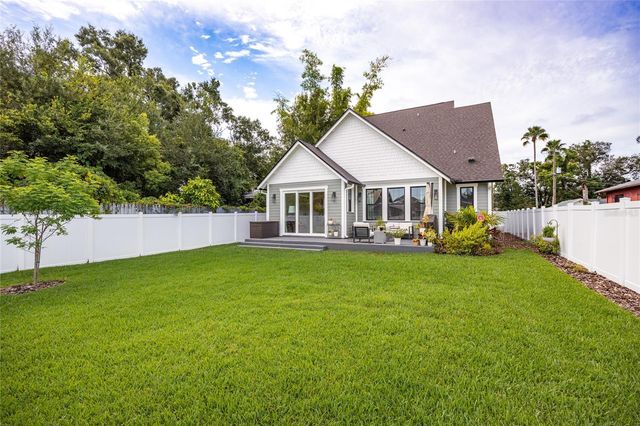 911 W ADALEE STREET, Tampa, FL 33603