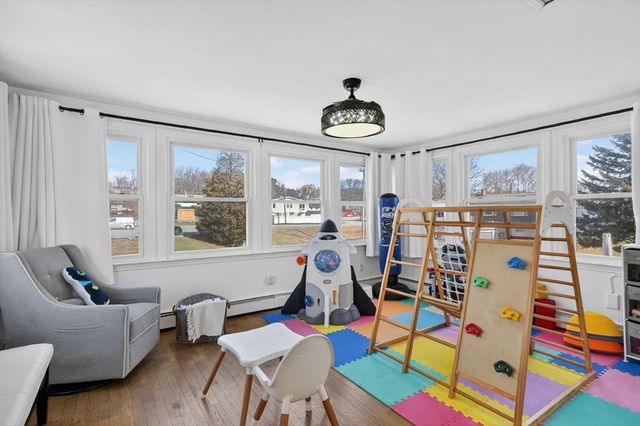 17 Elizia Circle, Lowell, MA 01854