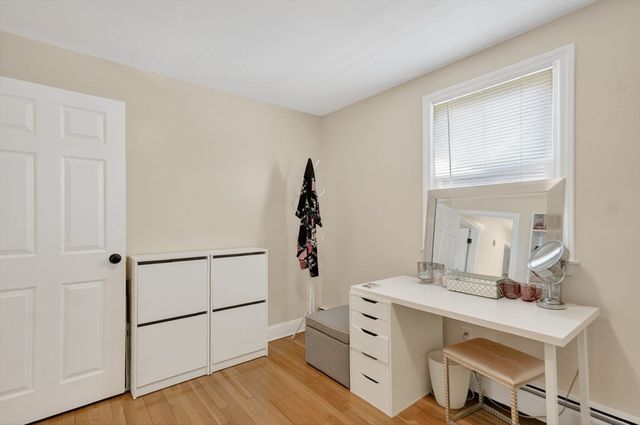 17 Elizia Circle, Lowell, MA 01854