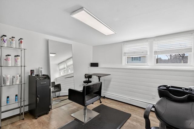 17 Elizia Circle, Lowell, MA 01854