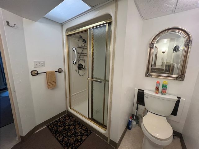 602 Riverview Dr, Dravosburg, PA 15034