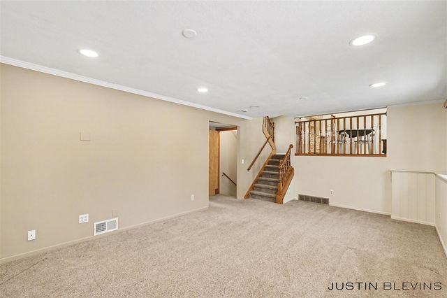 2155 Aaronsway Court, Belmont, MI 49306