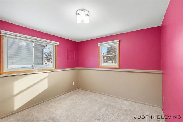 2155 Aaronsway Court, Belmont, MI 49306