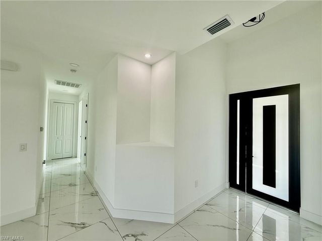 2708 Floyd AVE S, Lehigh Acres, FL 33976