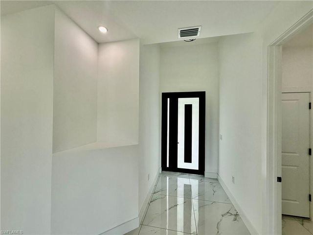 2708 Floyd AVE S, Lehigh Acres, FL 33976