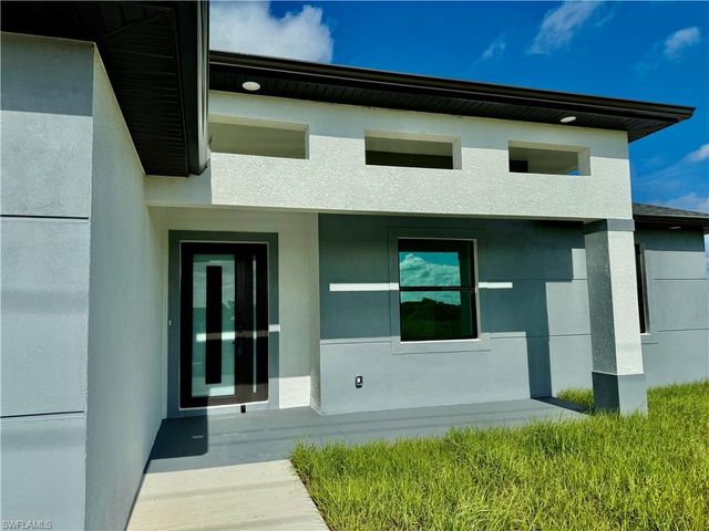 2708 Floyd AVE S, Lehigh Acres, FL 33976