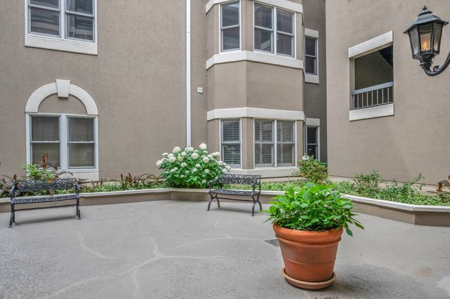 3818 West End Ave Apt 105, Nashville, TN 37205