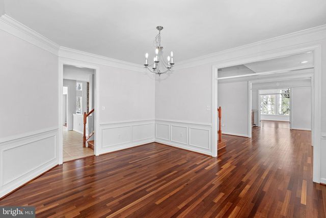 17229 GRAND VALLEY CT, Round Hill, VA 20141