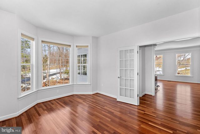 17229 GRAND VALLEY CT, Round Hill, VA 20141