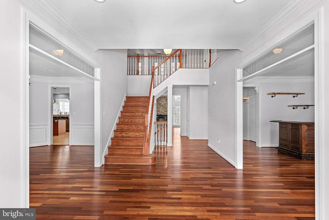 17229 GRAND VALLEY CT, Round Hill, VA 20141