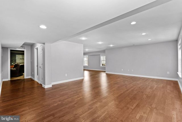 17229 GRAND VALLEY CT, Round Hill, VA 20141