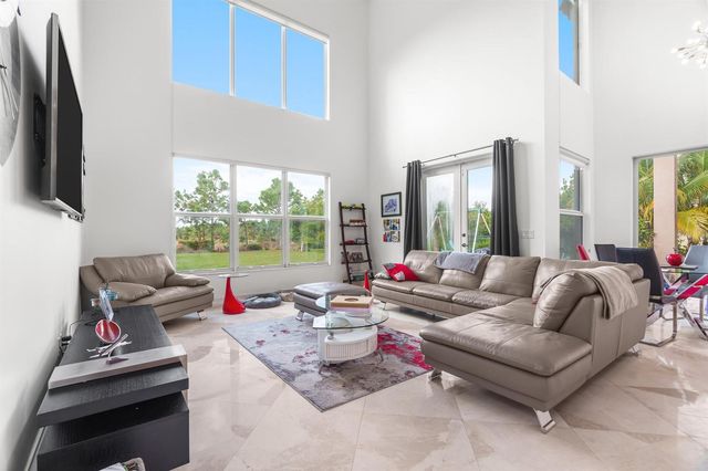 7797 Maywood Crest Drive, West Palm Beach, FL 33412