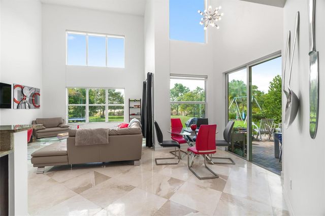 7797 Maywood Crest Drive, West Palm Beach, FL 33412
