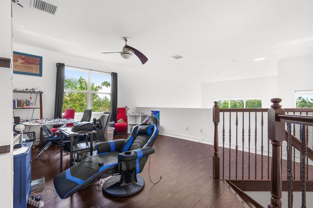 7797 Maywood Crest Drive, West Palm Beach, FL 33412