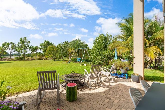 7797 Maywood Crest Drive, West Palm Beach, FL 33412