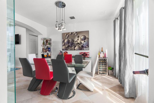 7797 Maywood Crest Drive, West Palm Beach, FL 33412