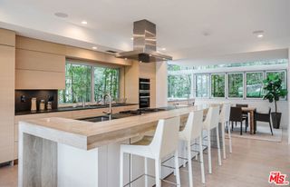 532 6th Street, Manhattan Beach, CA 90266