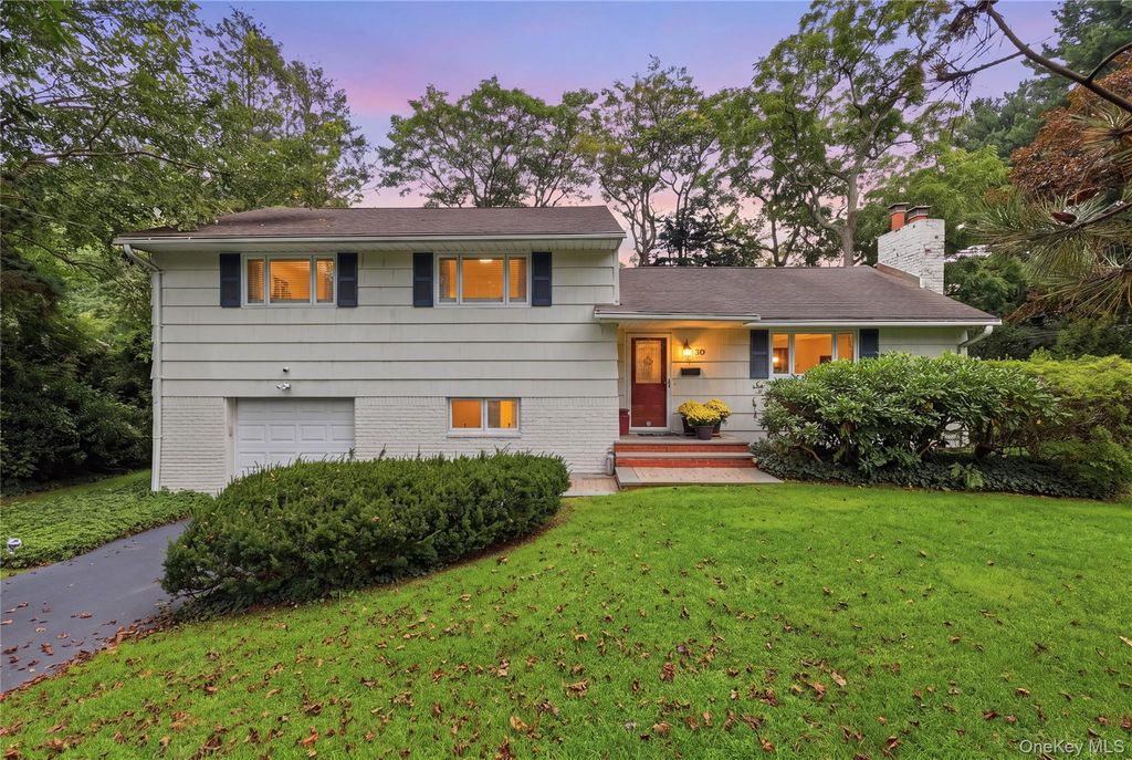 30 Oregon Drive, Huntington Station, NY 11746 — exterior
