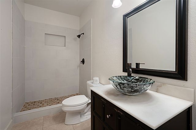 10910 Blackberry Lane, Frisco, TX 75033