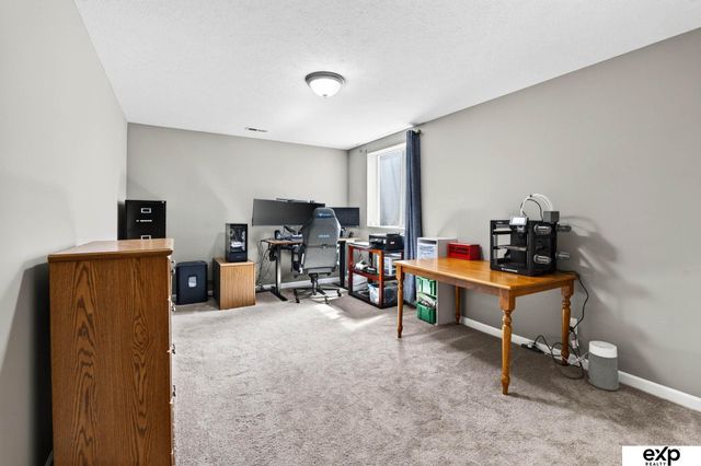 11503 Shepard Street, Papillion, NE 68046