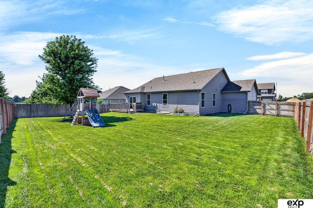 11503 Shepard Street, Papillion, NE 68046