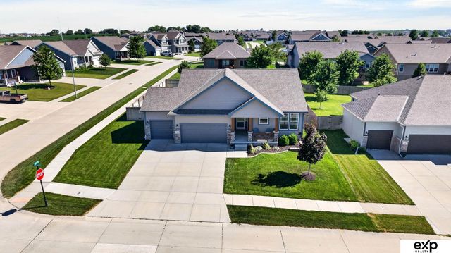 11503 Shepard Street, Papillion, NE 68046