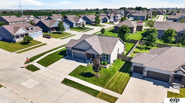 11503 Shepard Street, Papillion, NE 68046