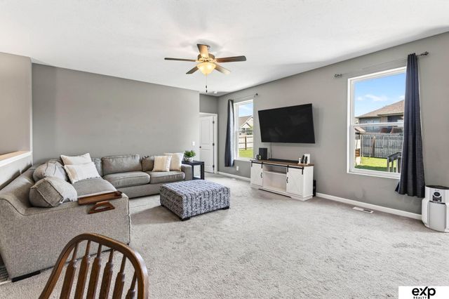 11503 Shepard Street, Papillion, NE 68046