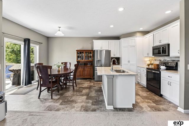 11503 Shepard Street, Papillion, NE 68046