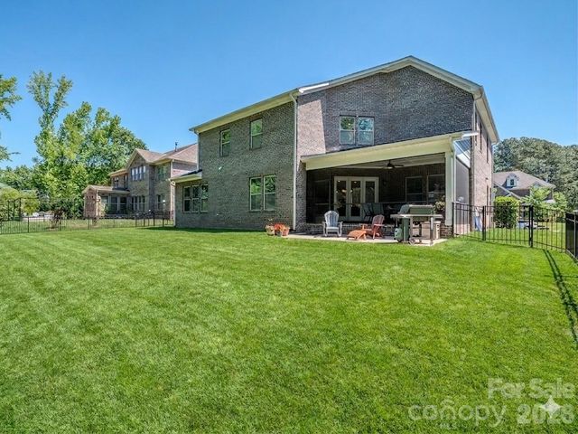 121 Enclave Boulevard, Matthews, NC 28104