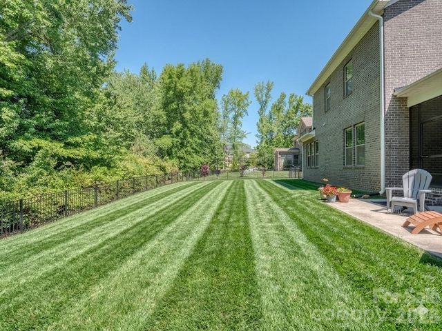 121 Enclave Boulevard, Matthews, NC 28104