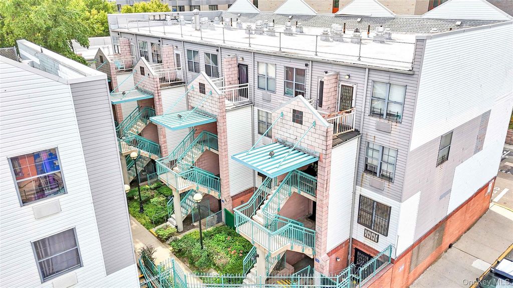 758 Brook Ave #C, Bronx, NY 10451