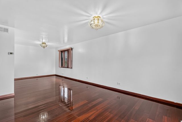 14631 Knox Avenue, Midlothian, IL 60445