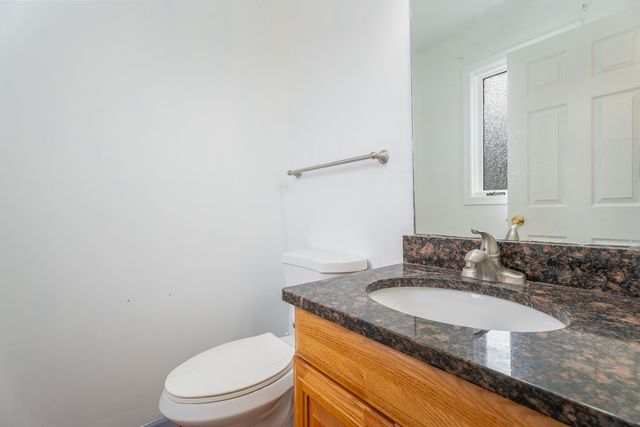 14631 Knox Avenue, Midlothian, IL 60445