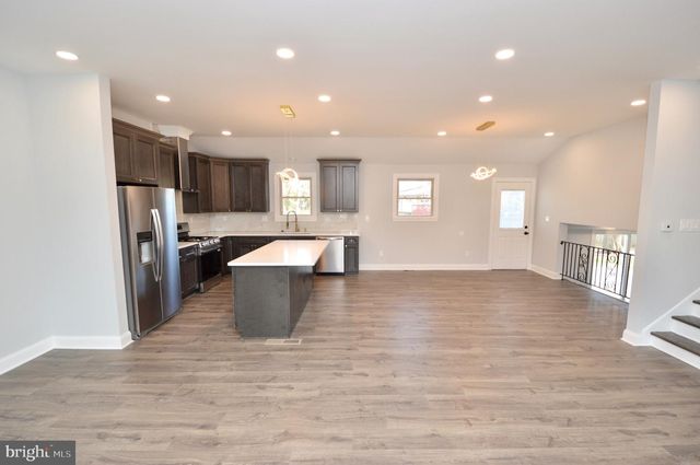 315 CHELTEN PKWY, Cherry Hill, NJ 08034