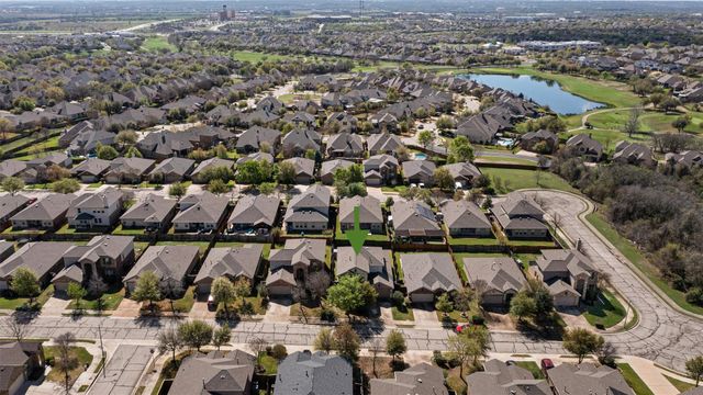 4308 Chestnut Meadows BND, Georgetown, TX 78626