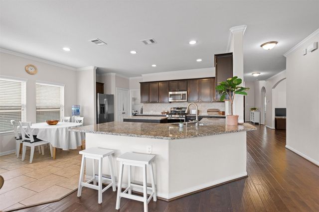 4308 Chestnut Meadows BND, Georgetown, TX 78626