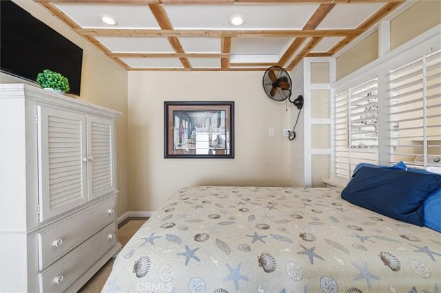 210 E 46th Street, Long Beach, CA 90807
