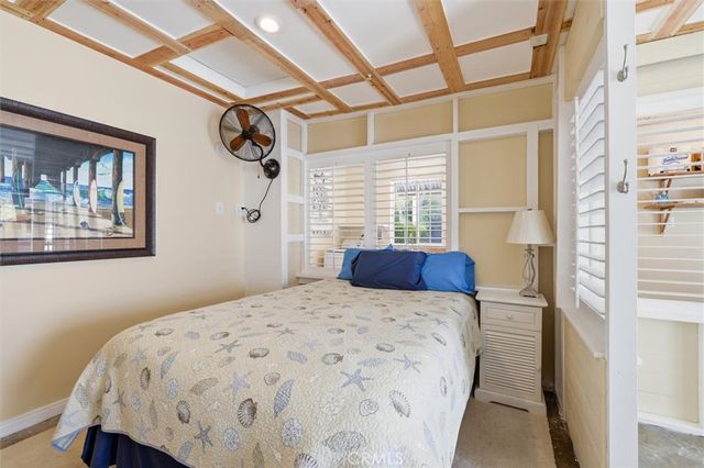 210 E 46th Street, Long Beach, CA 90807