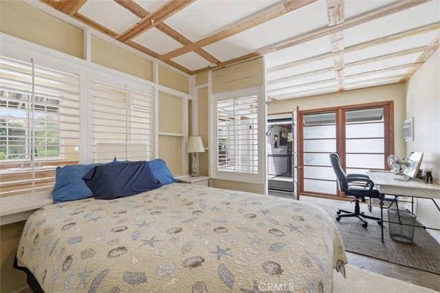 210 E 46th Street, Long Beach, CA 90807