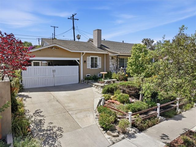 210 E 46th Street, Long Beach, CA 90807