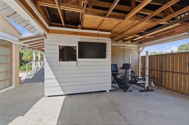 210 E 46th Street, Long Beach, CA 90807