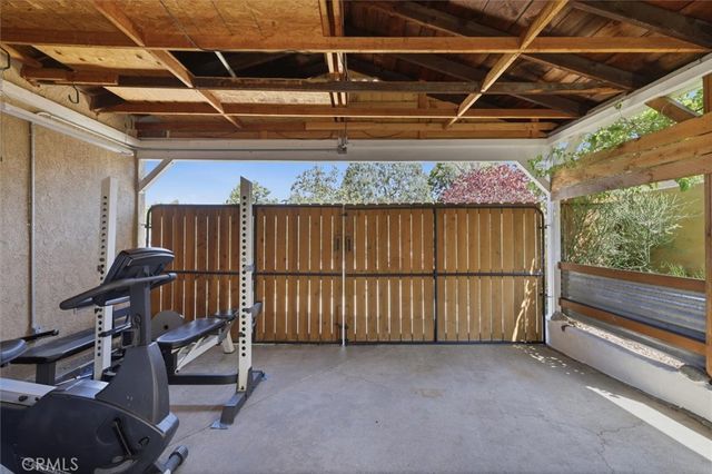 210 E 46th Street, Long Beach, CA 90807