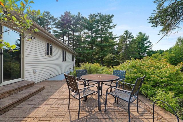 5808 LADE BEACH ROAD, Little Suamico, WI 54141