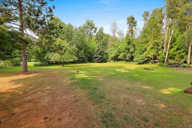 5808 LADE BEACH ROAD, Little Suamico, WI 54141
